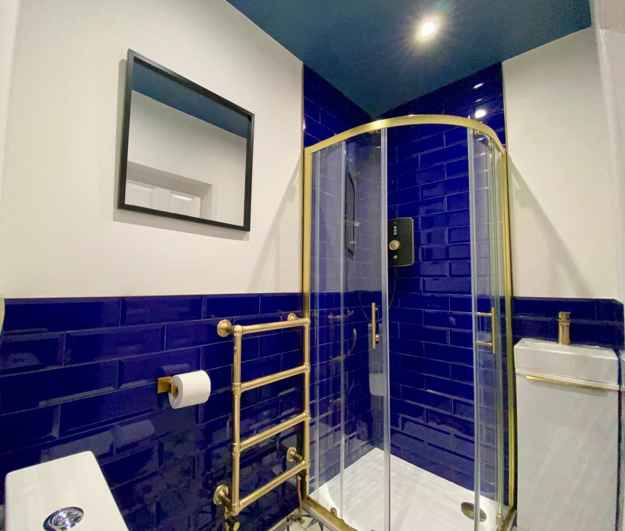 Entire Modern House Liverpool, 6 Bedrooms Екстер'єр фото